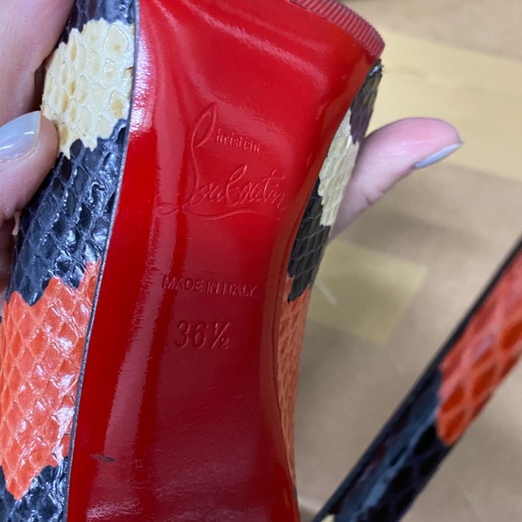 Gorgeous Christian Louboutin Python Heels - Picture 2 of 3